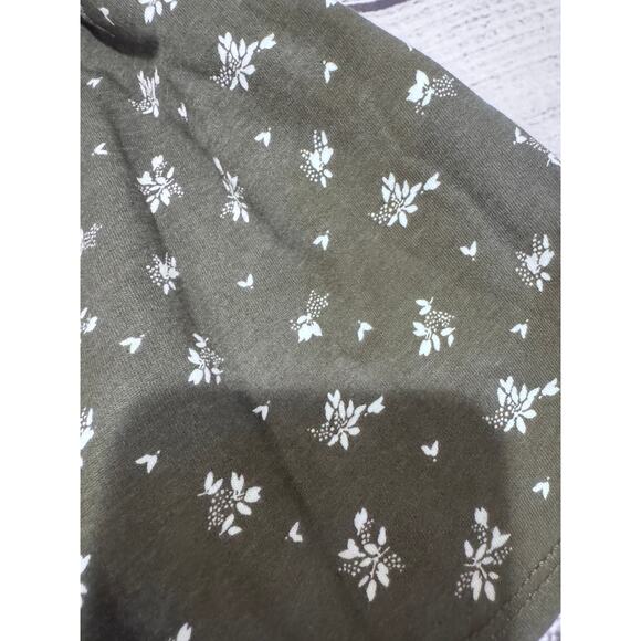 Melrose and Market Short Sleeve Romper - Picture 4 of 5